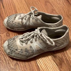 Nfinity Vengeance Little Girls Flyer Cheer Shoes